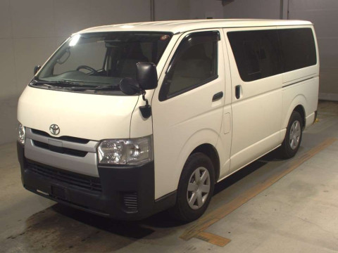 2017 Toyota Hiace Van GDH201V[0]