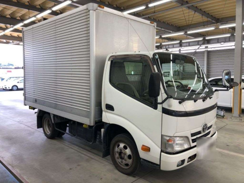 2014 Toyota Dyna Truck KDY231[2]