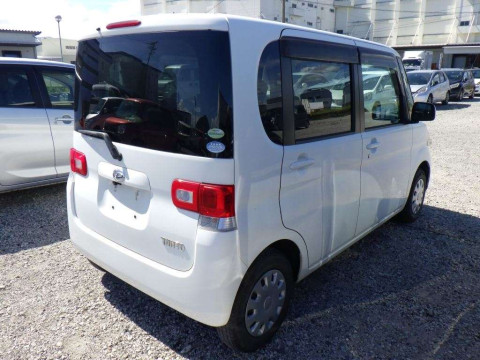 2008 Daihatsu Tanto L375S[1]