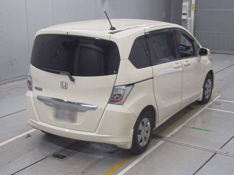 2012 Honda Freed GB3[1]