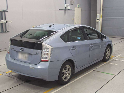 2010 Toyota Prius ZVW30[1]