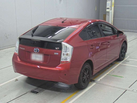 2011 Toyota Prius ZVW30[1]