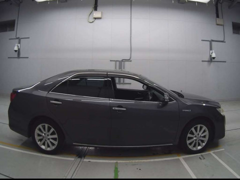 2012 Toyota Camry AVV50[2]