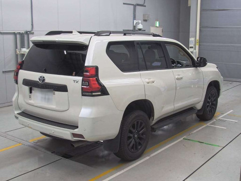 2022 Toyota Land Cruiser Prado TRJ150W[1]