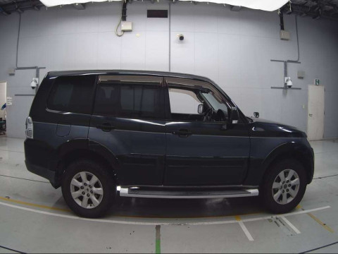 2008 Mitsubishi Pajero V98W[2]