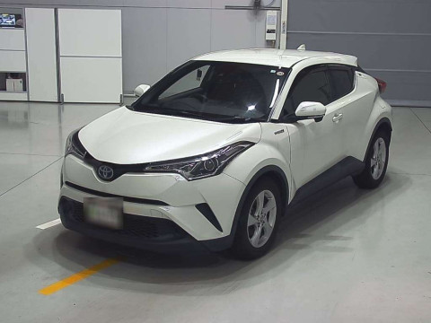 2018 Toyota C-HR ZYX10[0]