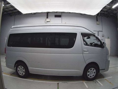 2014 Toyota Hiace Wagon TRH224W[2]