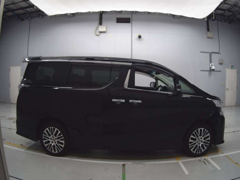 2015 Toyota Vellfire GGH35W[2]