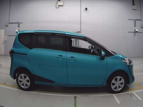 2018 Toyota Sienta NCP175G[2]