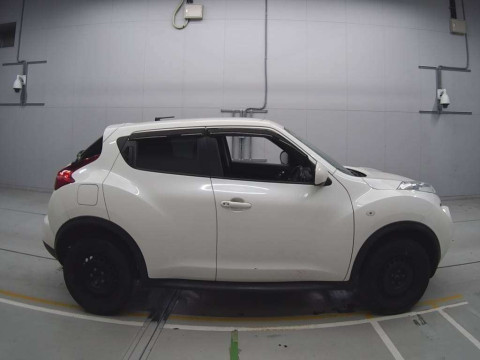 2013 Nissan JUKE YF15[2]