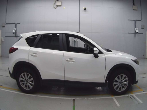 2015 Mazda CX-5 KEEFW[2]