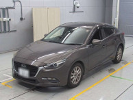 2016 Mazda Axela