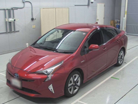 2016 Toyota Prius ZVW55[0]