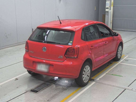 2013 Volkswagen Polo 6RCBZ[1]