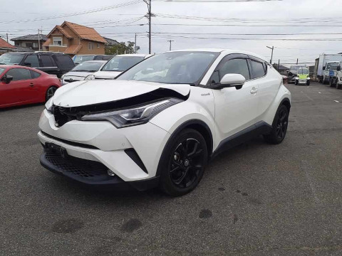 2019 Toyota C-HR ZYX10[0]