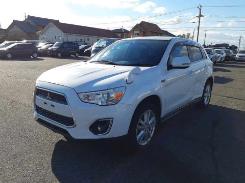 2014 Mitsubishi RVR GA4W[0]