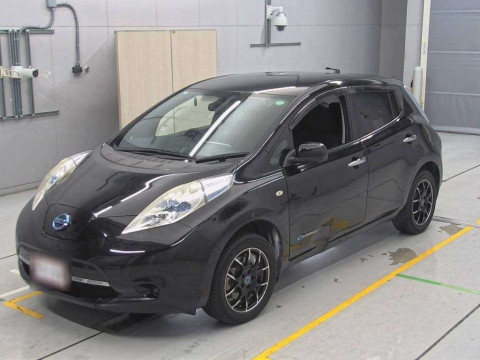 2015 Nissan Leaf AZE0[0]