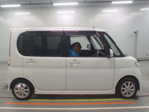 2008 Daihatsu Tanto Custom L375S[2]