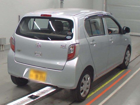 2012 Daihatsu Mira es LA300S[1]