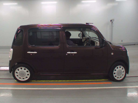 2014 Daihatsu Mira Cocoa L675S[2]