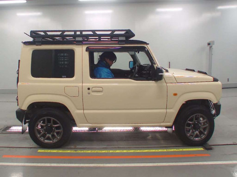 2022 Suzuki Jimny JB64W[2]