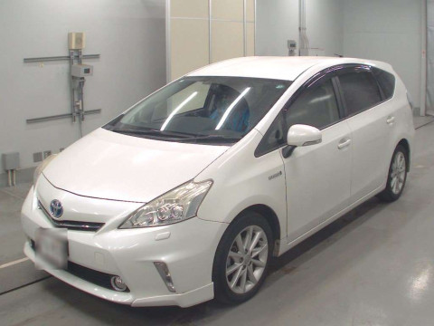 2014 Toyota Prius alpha ZVW41W[0]