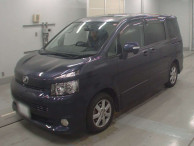 2008 Toyota Voxy