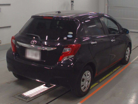 2016 Toyota Vitz NSP130[1]