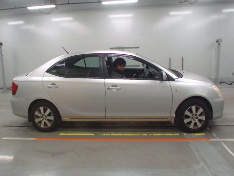 2004 Toyota Allion ZZT240[2]