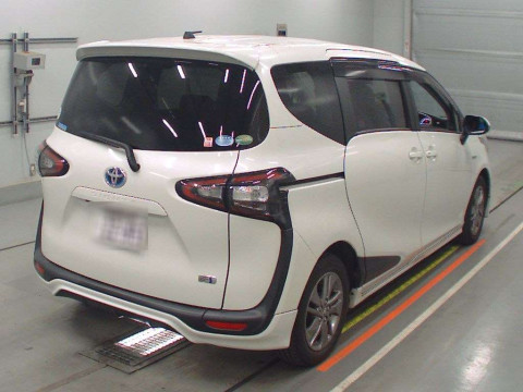 2017 Toyota Sienta NHP170G[1]