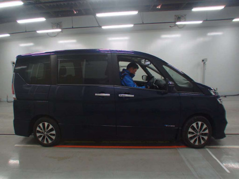 2018 Nissan Serena GFC27[2]