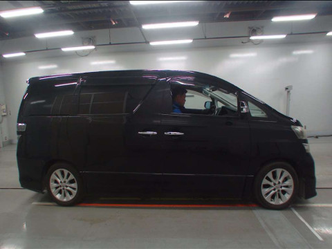 2010 Toyota Vellfire ANH20W[2]