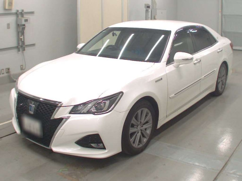 2017 Toyota Crown Hybrid AWS210[0]