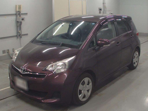 2010 Toyota Ractis NCP120[0]