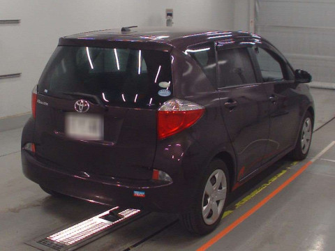 2010 Toyota Ractis NCP120[1]