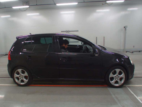 2008 Volkswagen Golf 1KAXX[2]