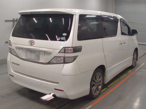 2011 Toyota Vellfire ANH20W[1]