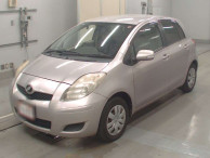 2010 Toyota Vitz