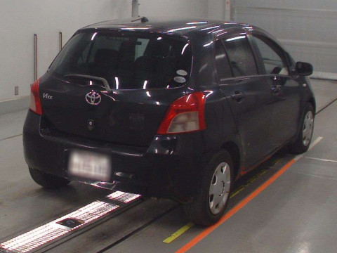 2006 Toyota Vitz KSP90[1]