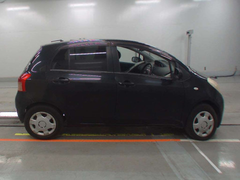 2006 Toyota Vitz KSP90[2]