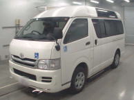 2009 Toyota Regiusace Van