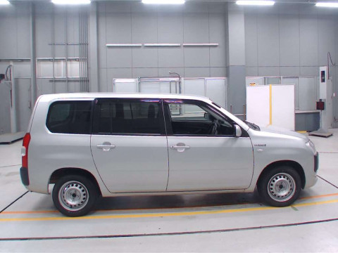 2019 Toyota Succeed NHP160V[2]