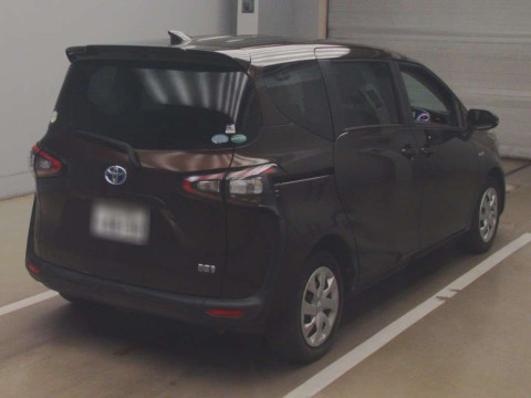 2017 Toyota Sienta NHP170G[1]