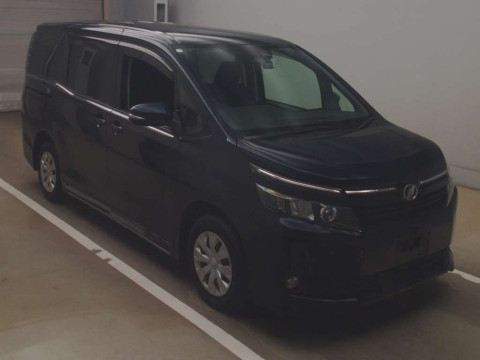 2016 Toyota Voxy ZRR80G[2]