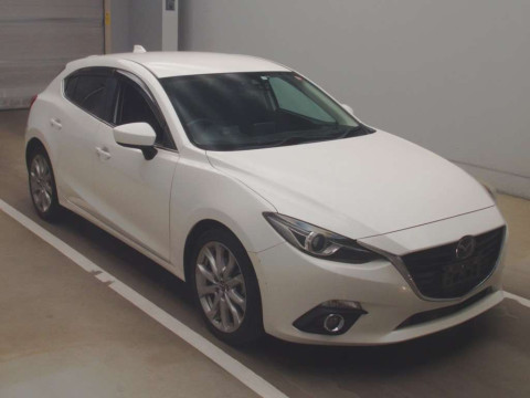 2013 Mazda Axela Sport BMEFS[2]