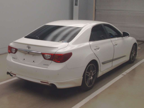 2010 Toyota Mark X GRX130[1]