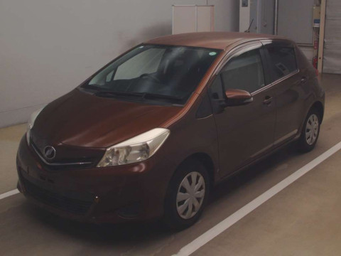 2011 Toyota Vitz NSP130[0]