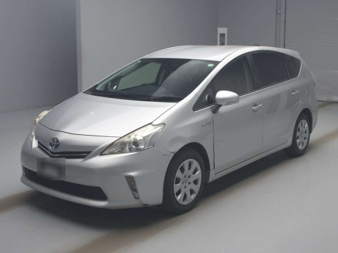 2012 Toyota Prius alpha ZVW41W[0]