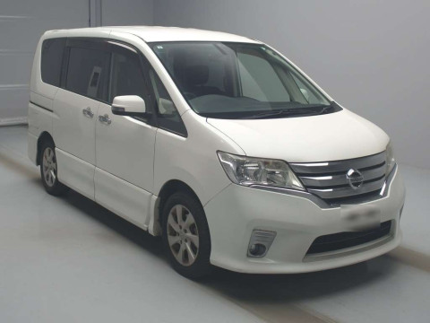 2011 Nissan Serena FC26[2]