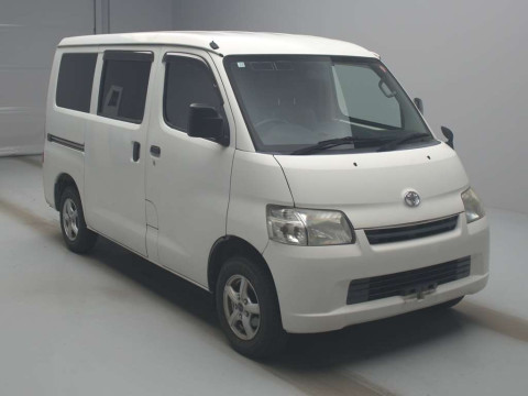 2014 Toyota Liteace Van S412M[2]